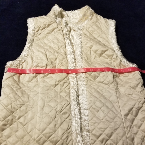 Winter White Reversible Faux Persian Lamb … - Picture 8 of 10